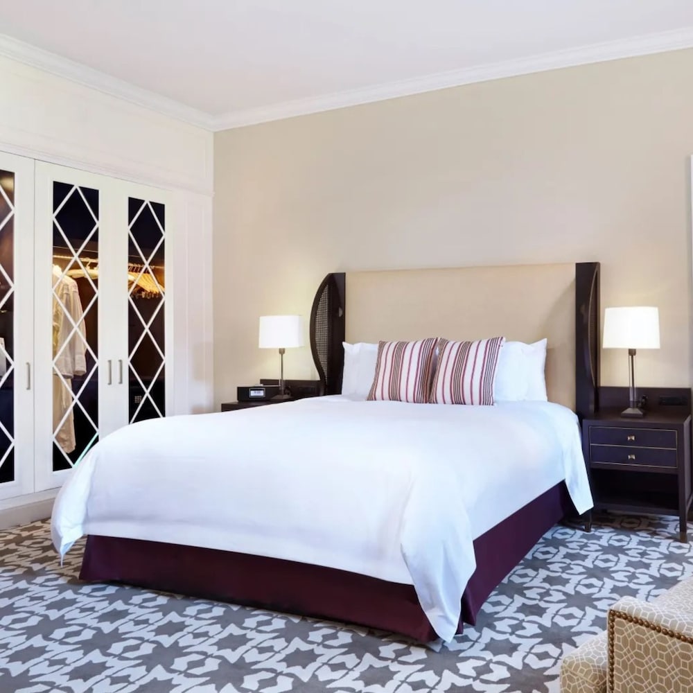 Room, 1 King Bed - Photo 4