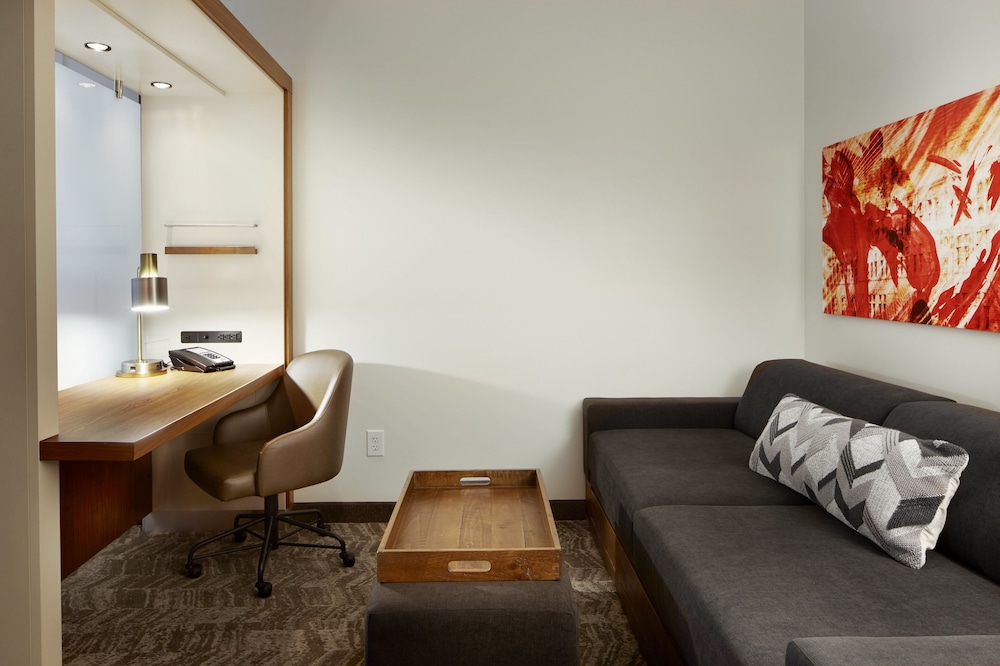 Studio, 2 Queen Beds (Mobility/Hearing Accessible, Tub) photo 1