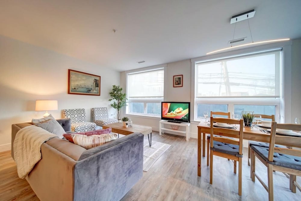Luxurious Modern 2BR Condo Slps-5 Coffee AC Wifi, Billede 33