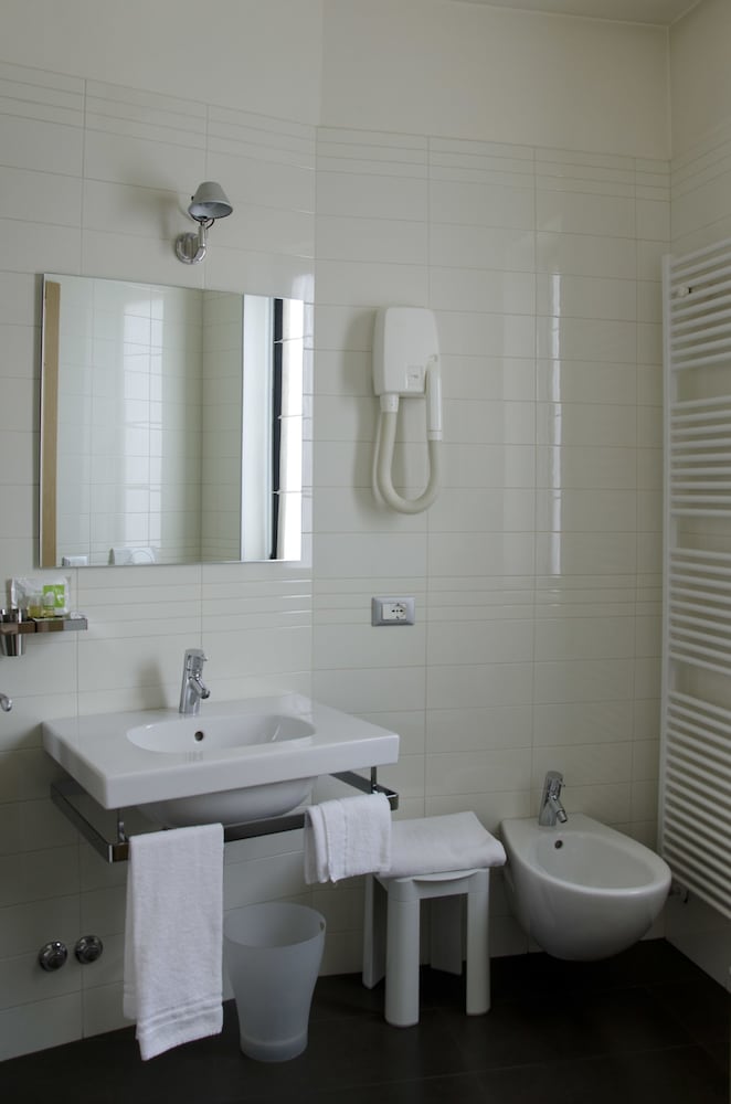 Quadruple Room - Photo 4