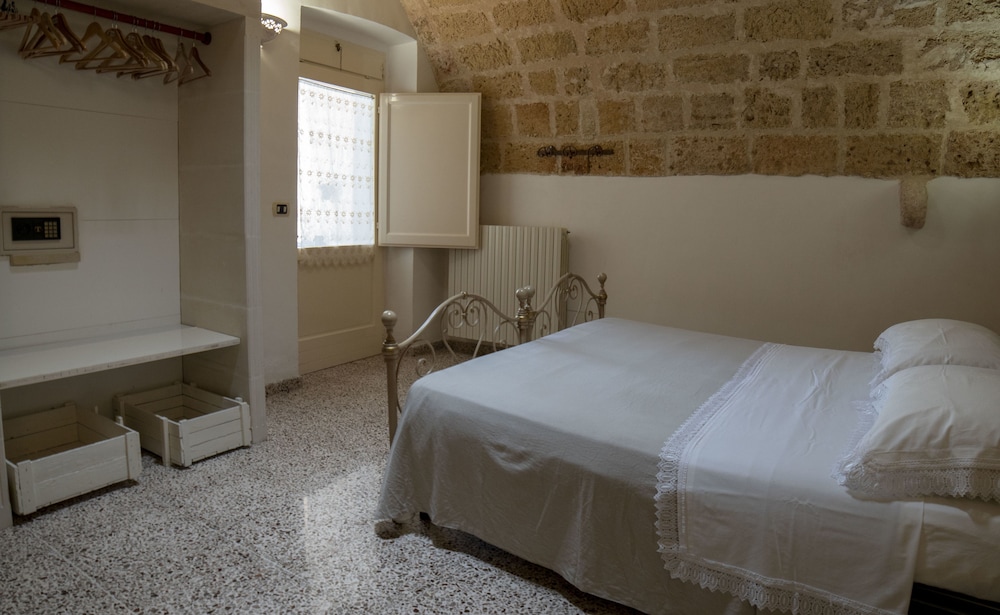 Triple Room - Photo 19