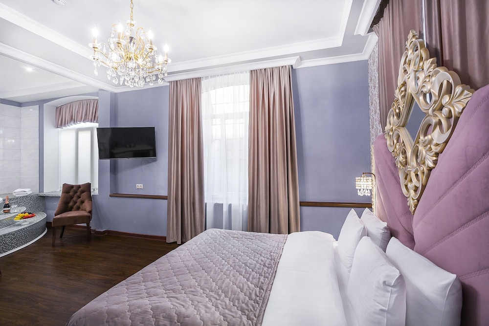 Luxury Double Room, 1 King Bed, Hot Tub