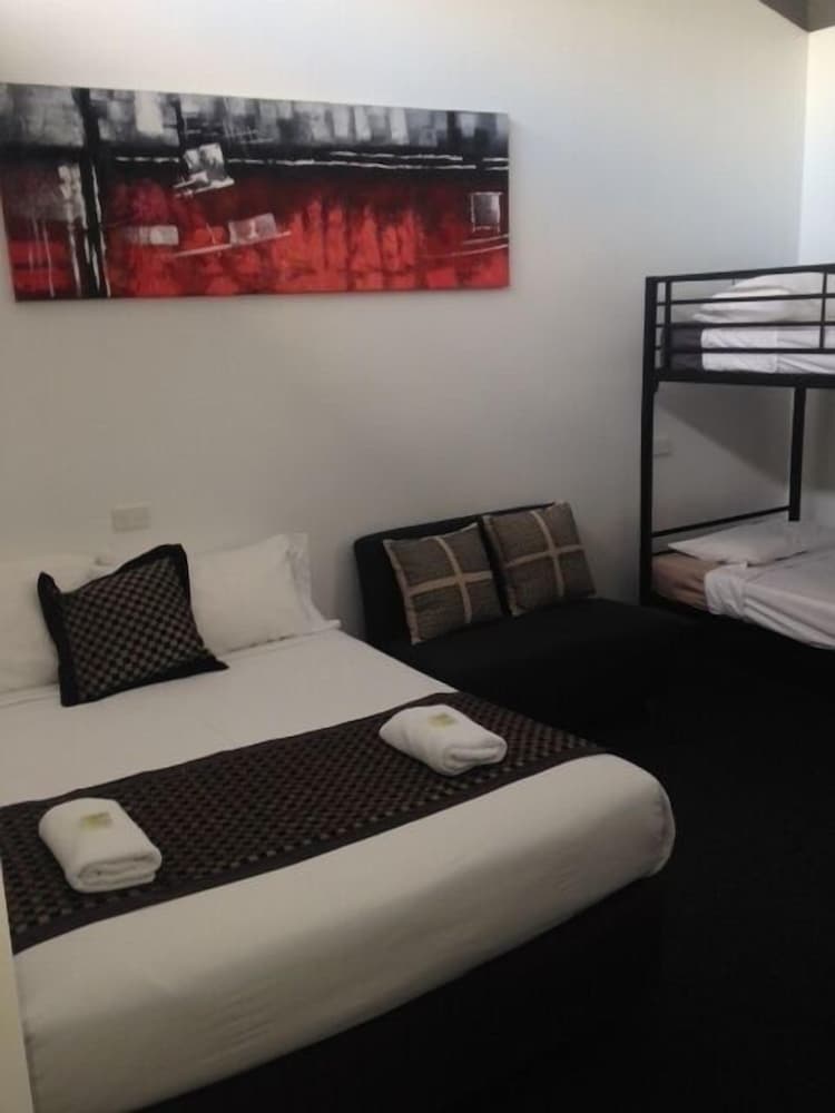 Bunk Room photo 1