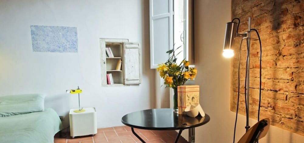 Apartment, 1 Bedroom, Kitchen (Location: Via Sdrucciolo dei Pitti 12)