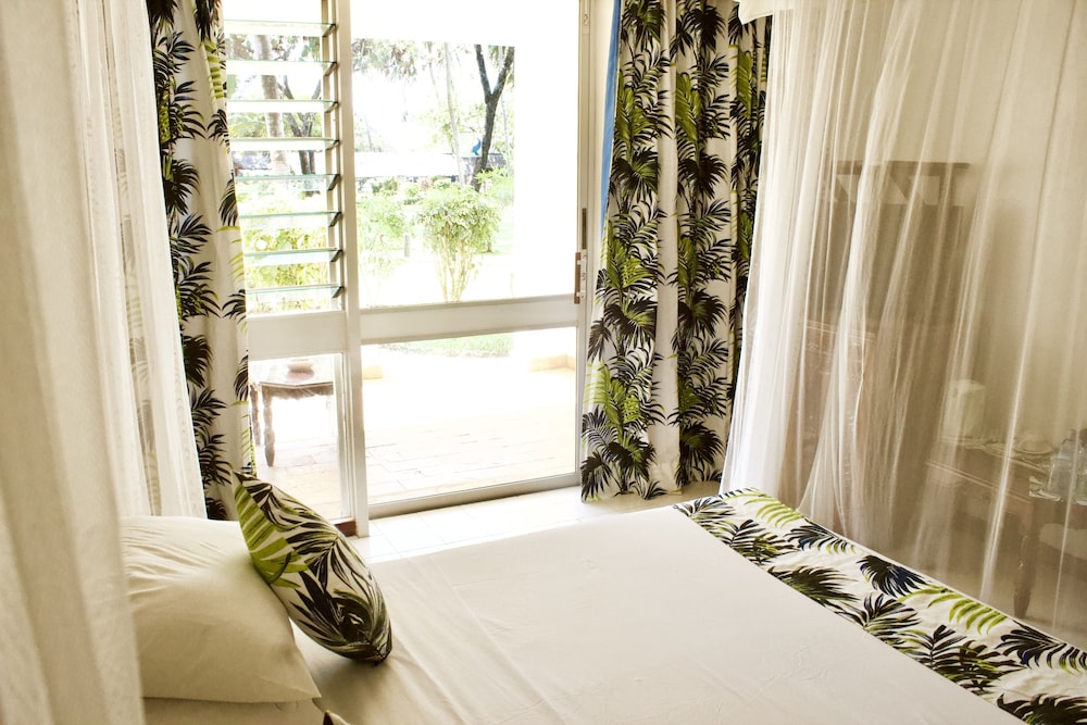 Standard Room, Sea View, Sea Facing - Photo 2