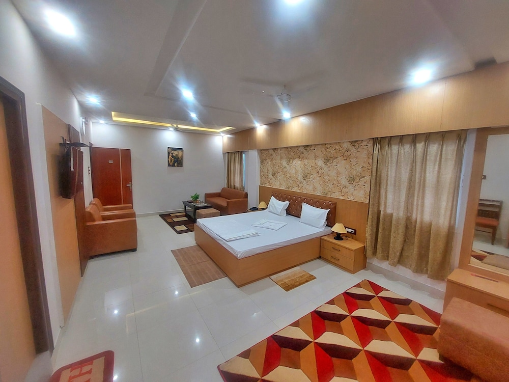 Luxury Suite photo 3