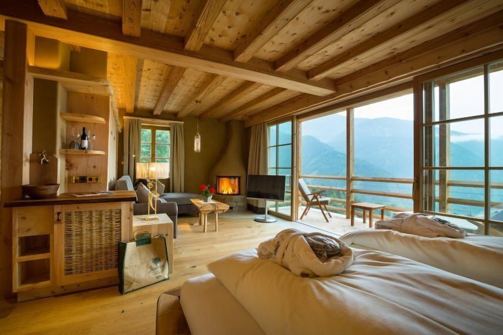 Romantic Suite, Balcony photo 2