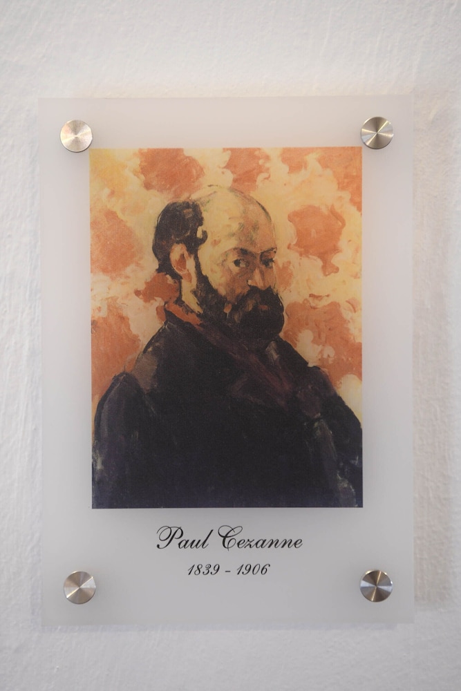 Standard Double or Twin Room, Private Bathroom, Pool View (Chambre Paul CEZANNE) photo 2
