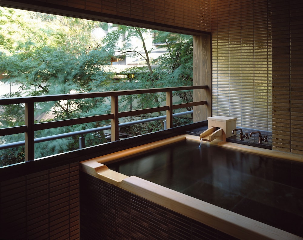 Suite Room with Open-Air Hot Spring Bath,counter dining and in room meal (Seoto) Non smoking photo 2
