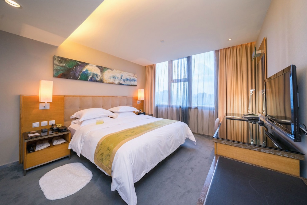 Exclusive Suite