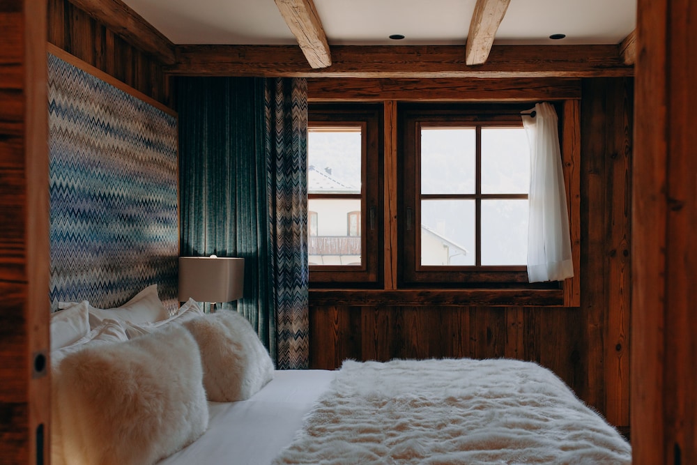 Room (Saint Nicolas)