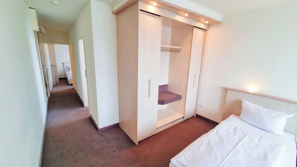 Family Apartment - Photo 8
