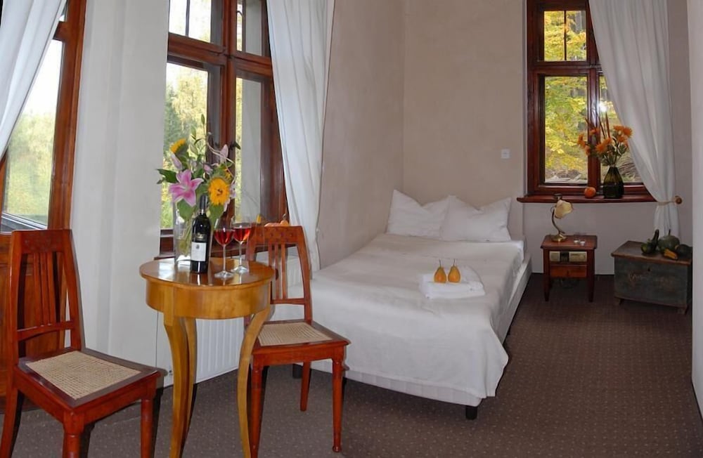 Single Room photo 3