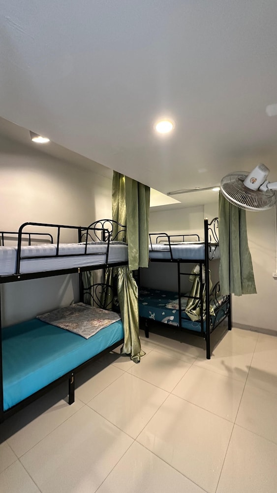 Comfort Shared Dormitory photo 1