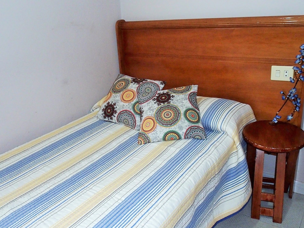 Single Room photo 3