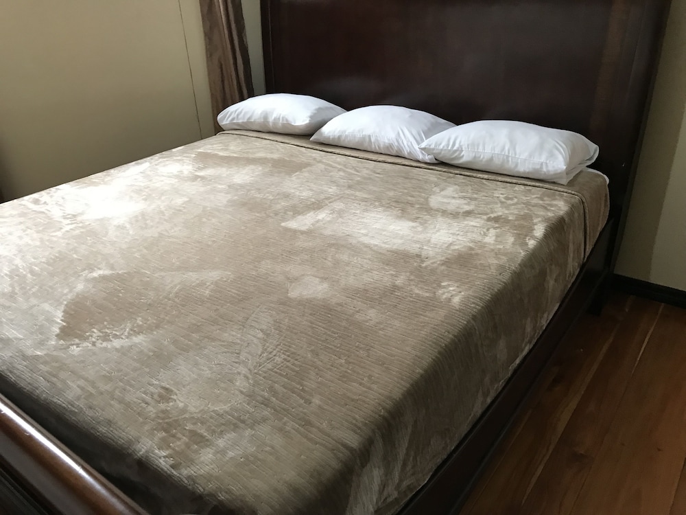 Double Room, 1 King Bed photo 1