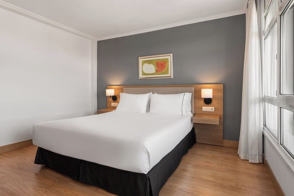 Junior Suite, Balcony (Vistas a la torre)