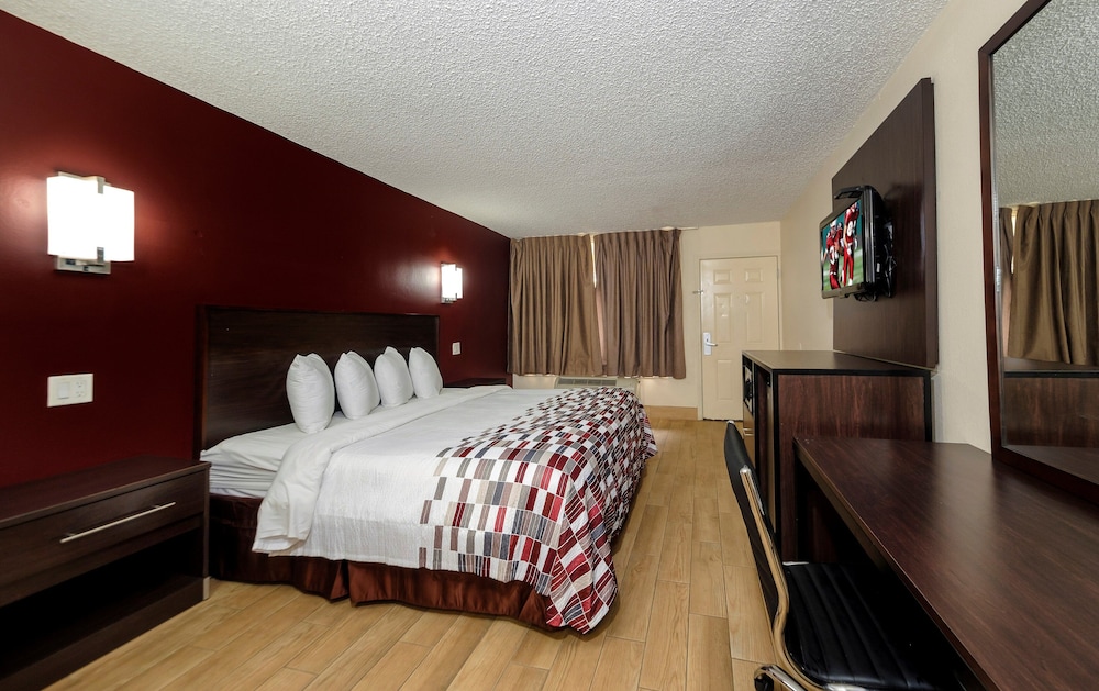 Superior Room, 1 King Bed, Non Smoking photo 1