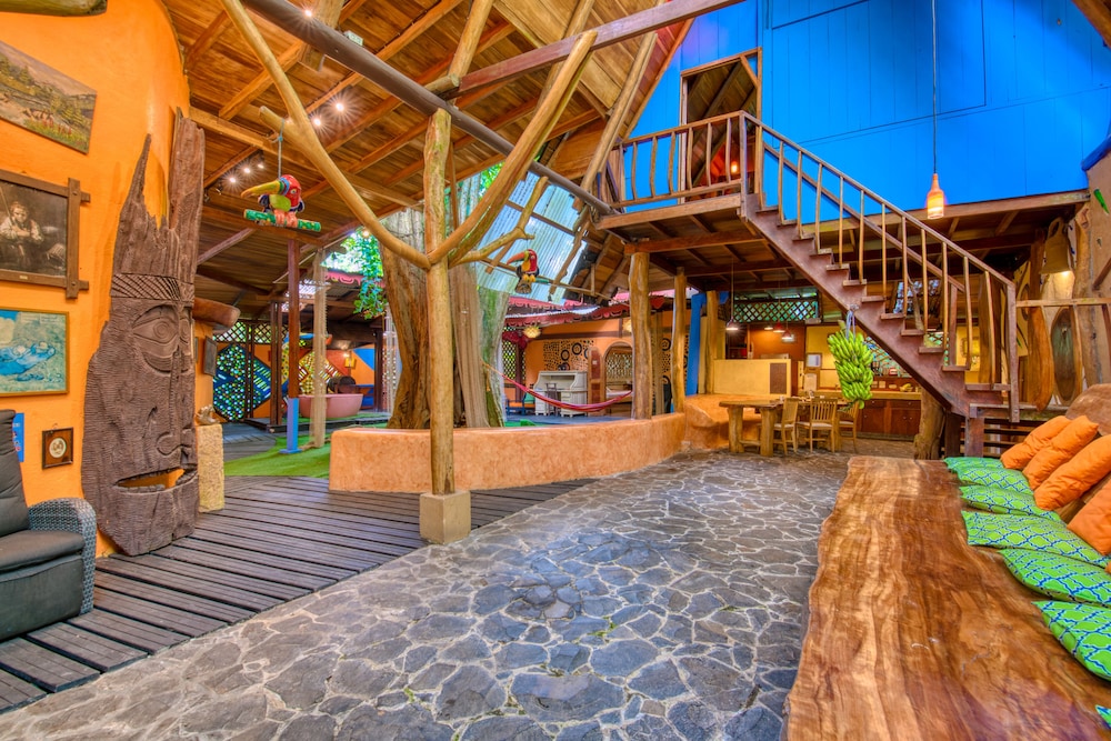 Superior Villa, 2 Bedrooms, Hot Tub, Garden View photo 2
