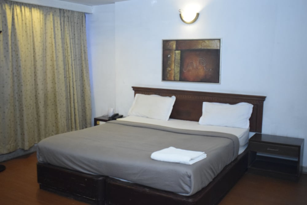 Deluxe Double Room AC