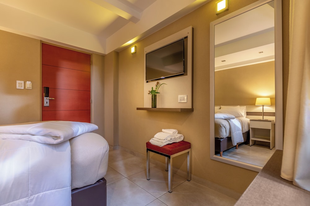 Superior Room, 1 Double or 2 Twin Beds, Balcony photo 2