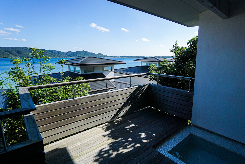 Standard Villas, Outdoor Bath photo 2