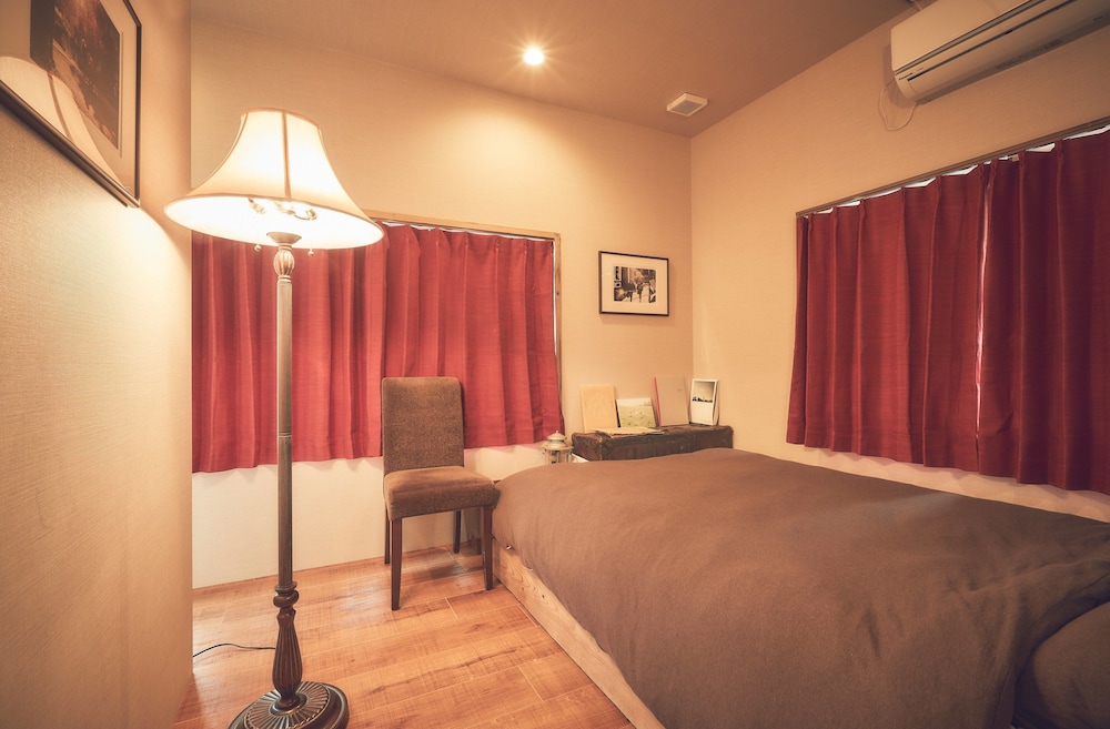 Basic Semi Double Room photo 2