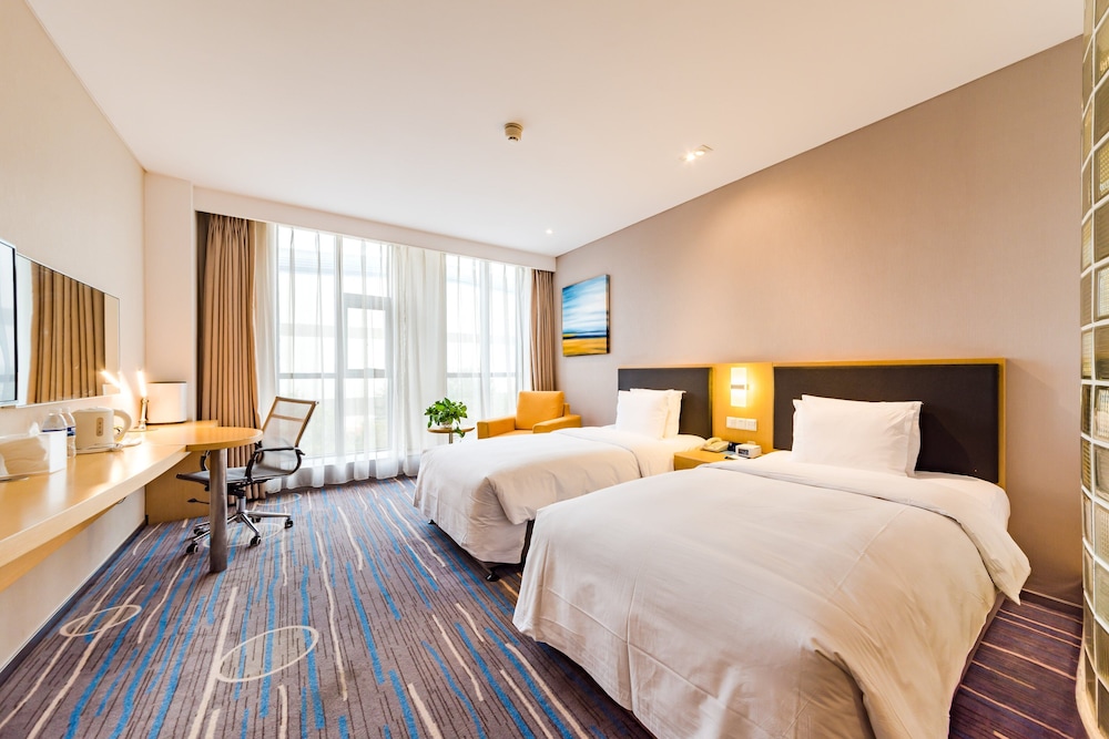 Standard Room, 3 Twin Beds