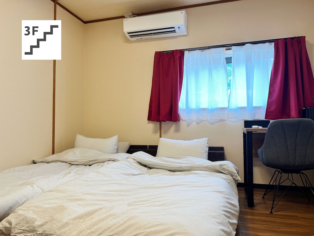 Standard Twin Room, Non Smoking, Private Bathroom