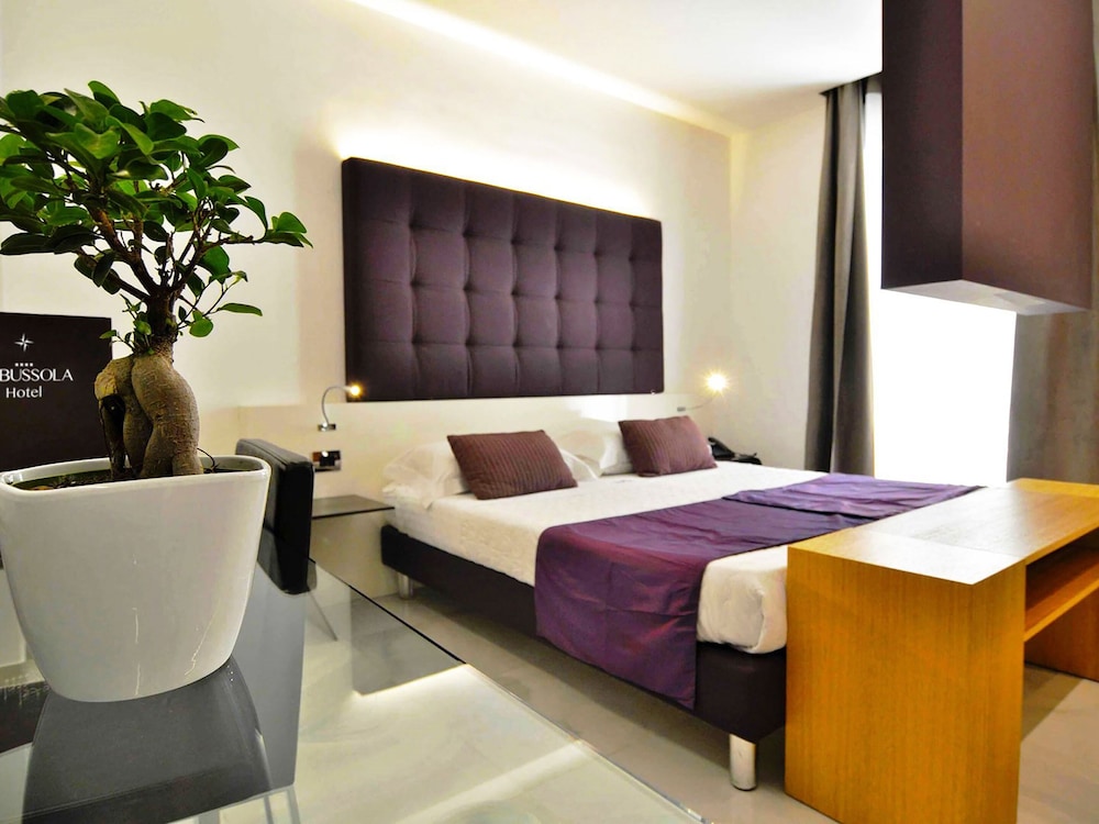 Premier Room, Sea View - Photo 3