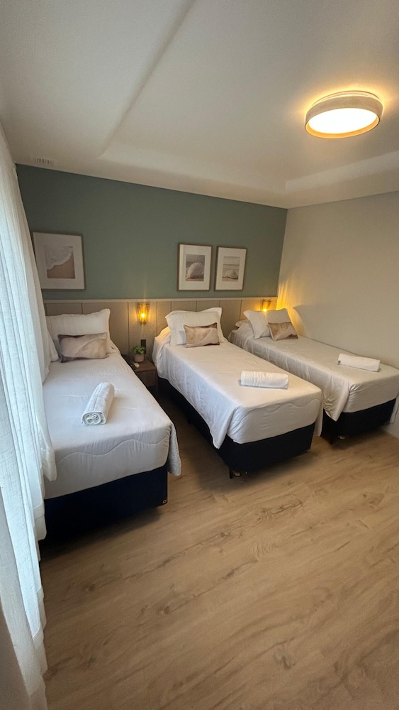 Standard Triple Room photo 2