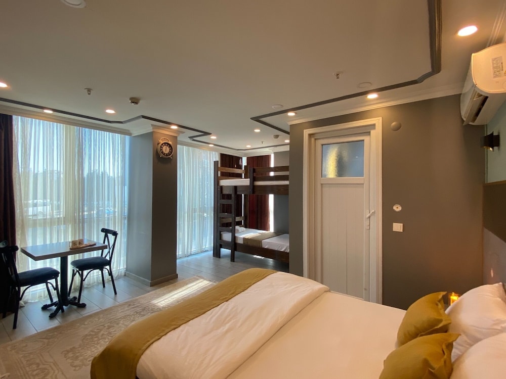 Triple Room photo 1