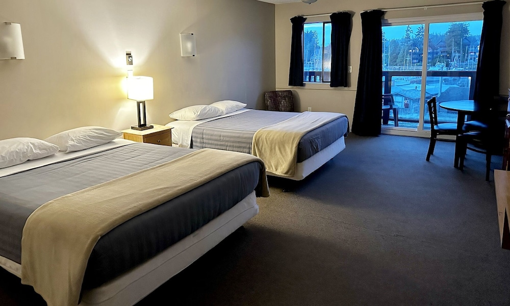 Classic Room, 2 Queen Beds, Balcony, Harbor View photo 1
