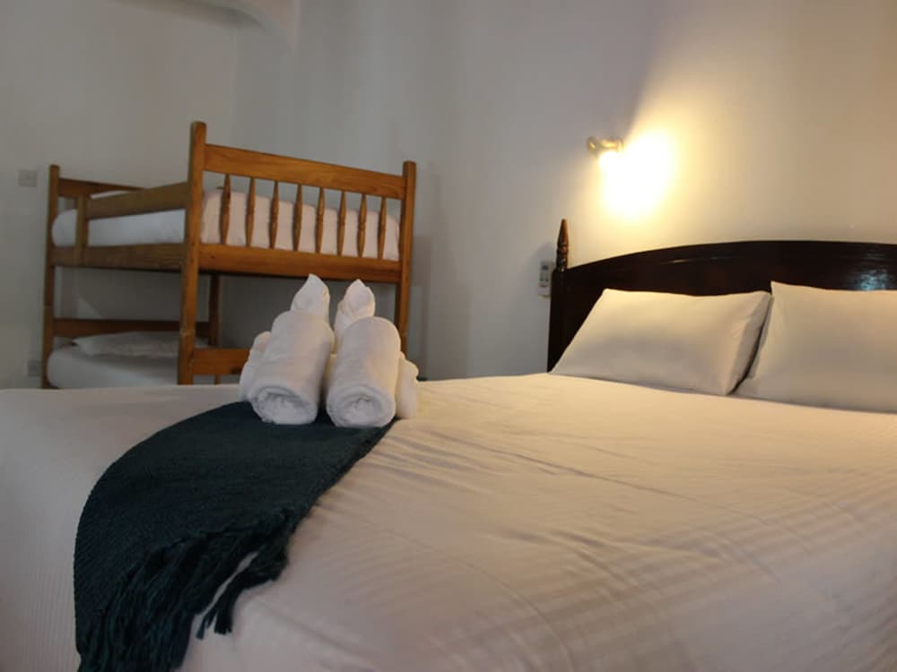 Triple Room photo 2