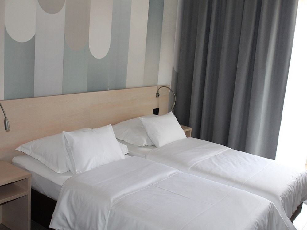 Classic Double Room, Balcony