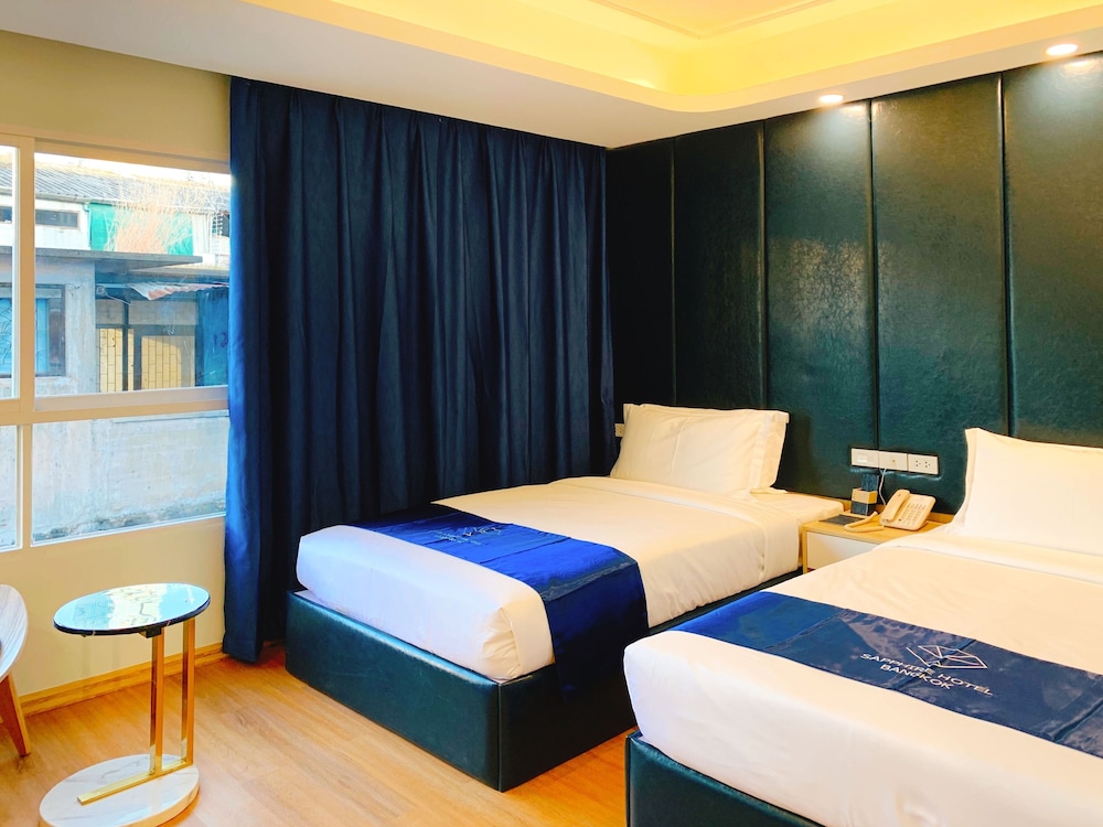 Deluxe Twin Room photo 1
