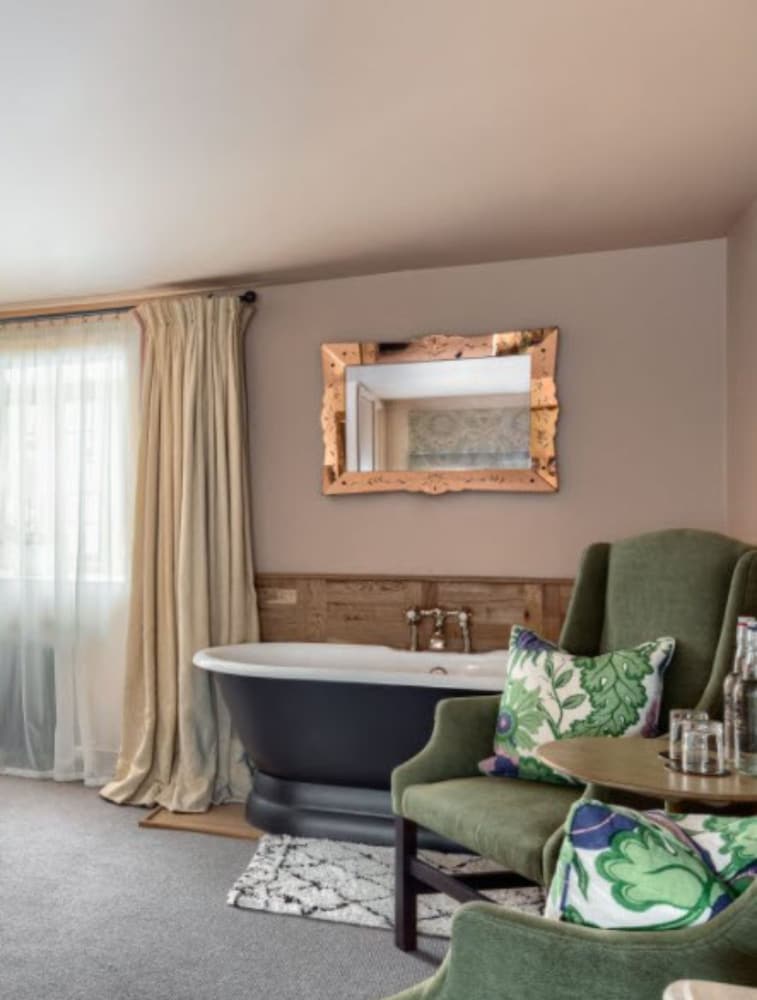 Luxury Room - Photo 2