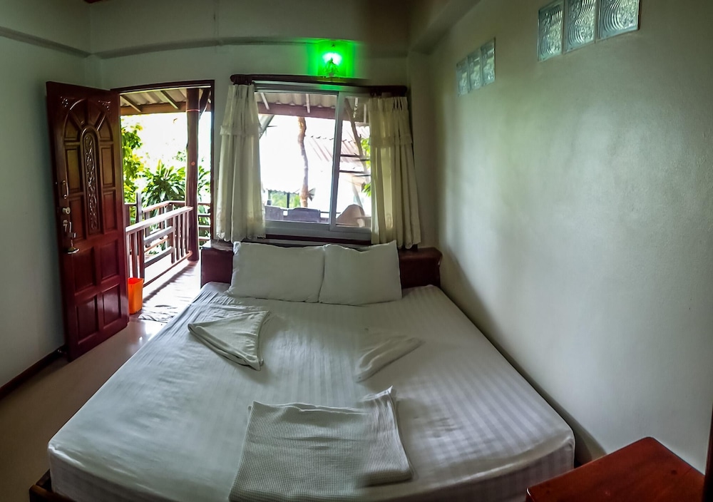 Mountain View Double Room 7