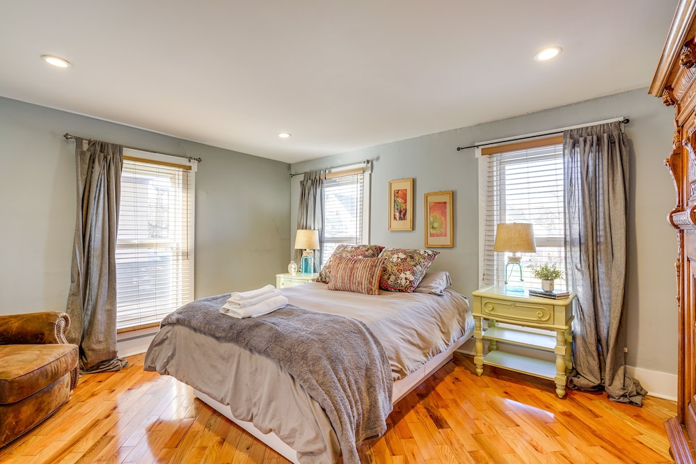 House (Multiple Bedrooms) photo 1