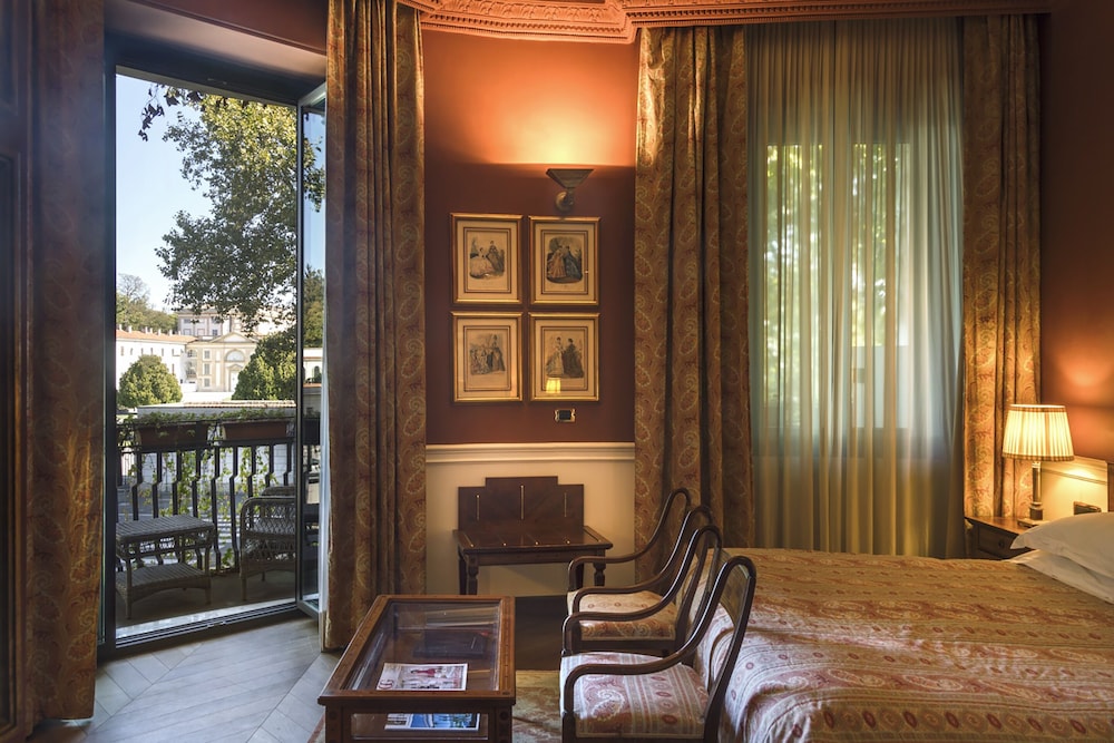 Junior Suite - Photo 2