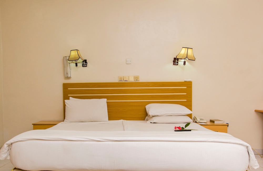 Executive Suite photo 2