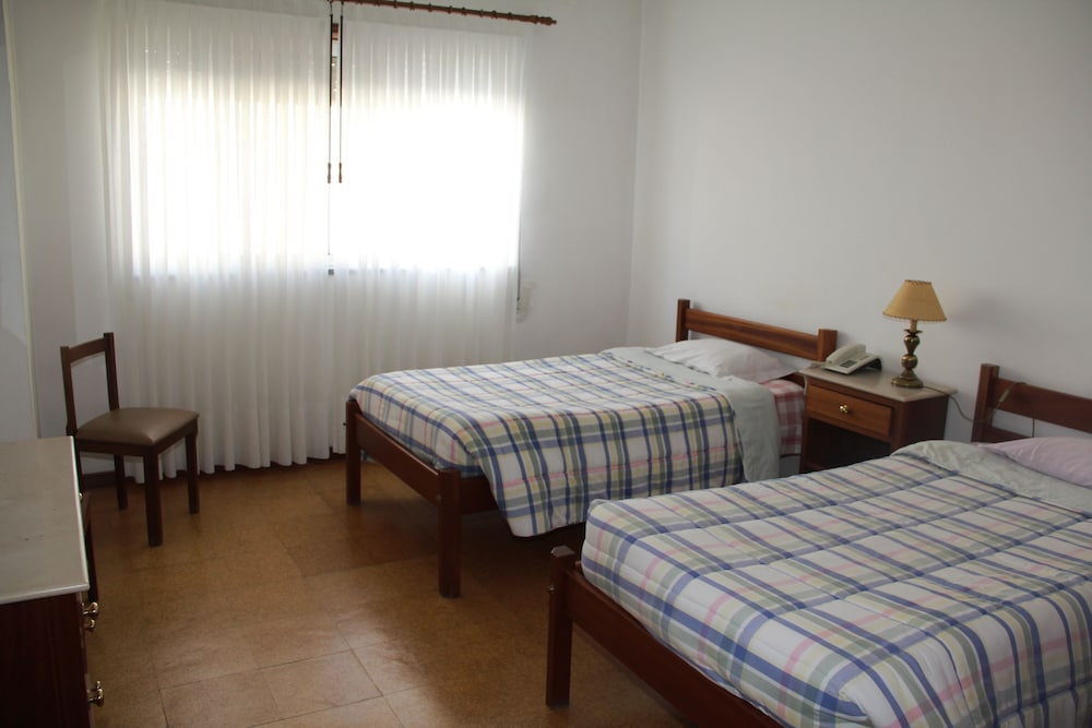 Twin Room, 2 Twin Beds photo 2