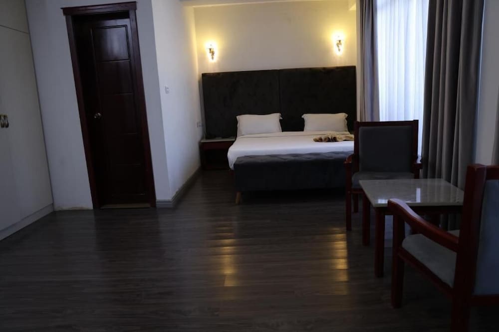 Standard Double Room Single Use photo 1