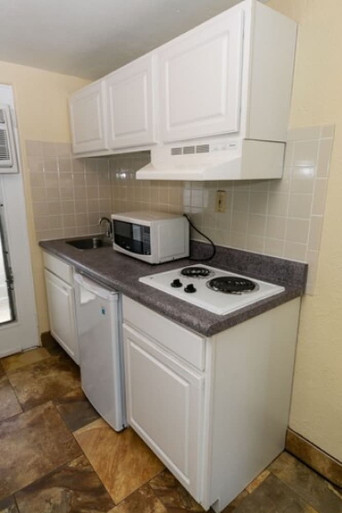 Single Room, Non Smoking photo 3
