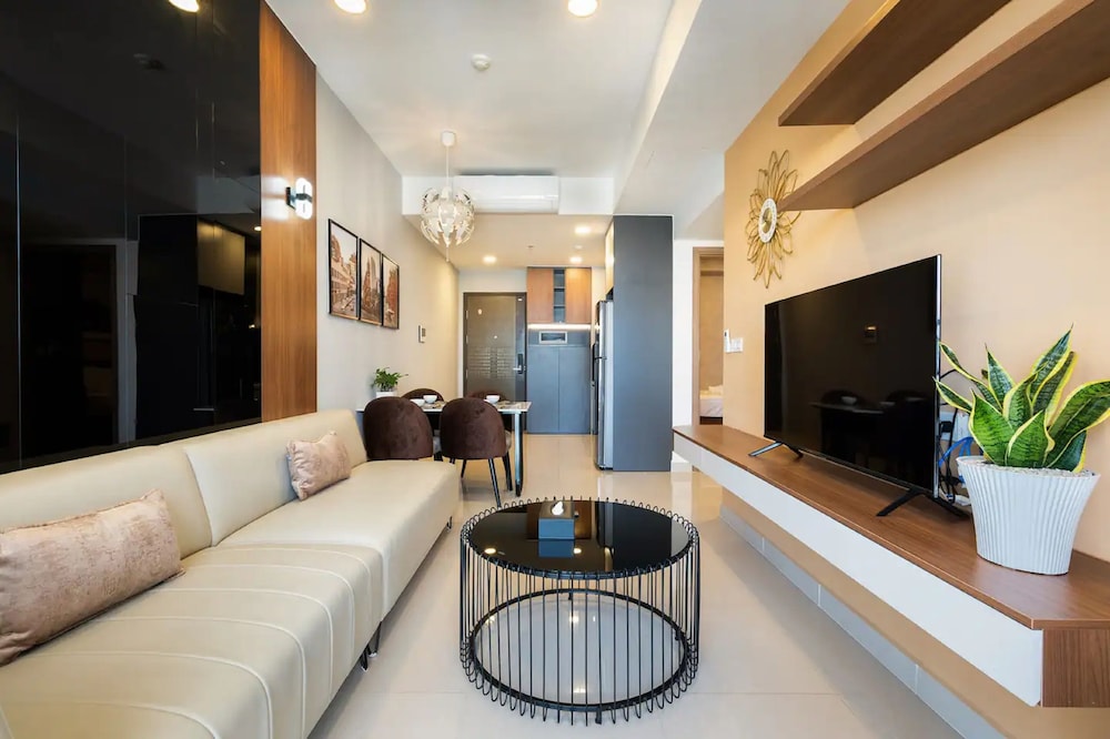 Business Suite, 1 Bedroom, Business Lounge Access, City View