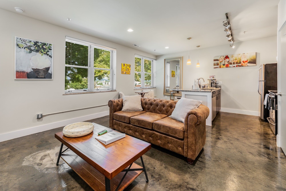 Standard Apartment