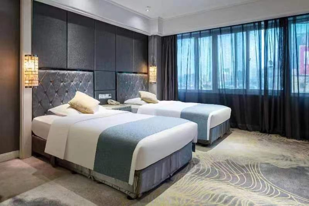 Superior Twin Room photo 2