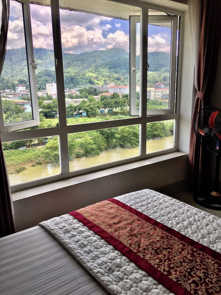 Standard Double Room, River View photo 3