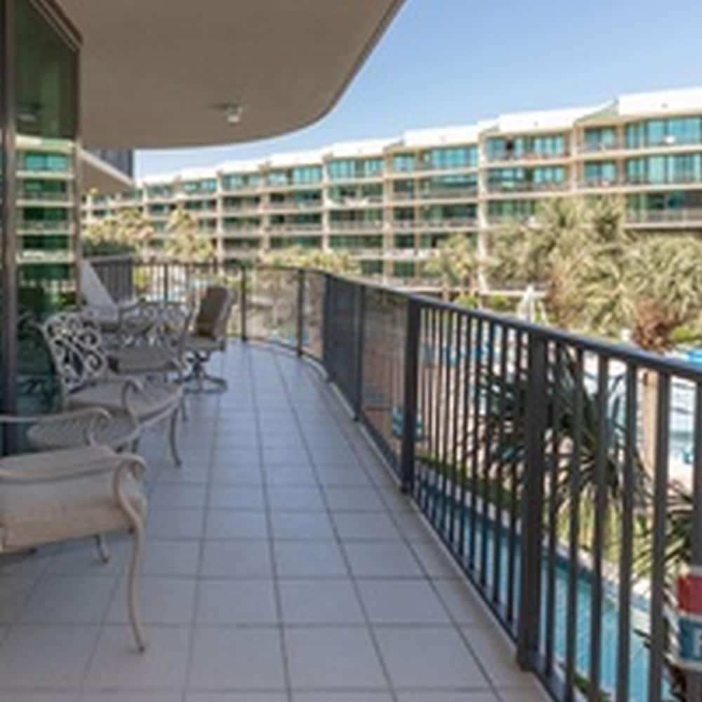 Condo, 3 Bedrooms photo 2