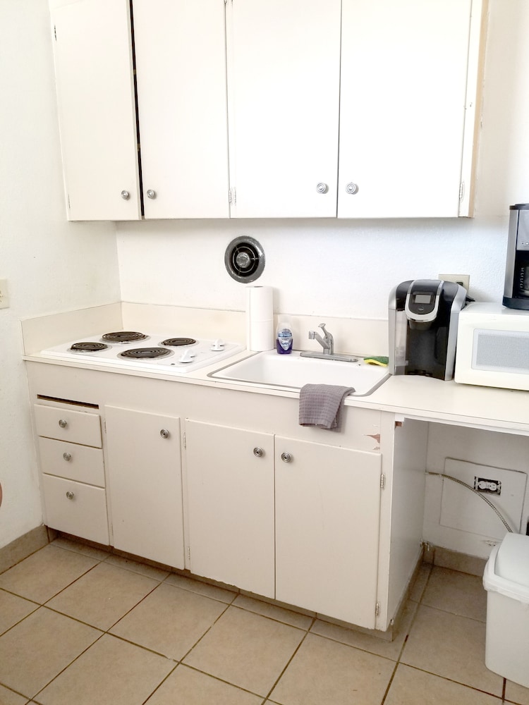 2 Queen Bed with Kitchenette Non Smoking photo 1